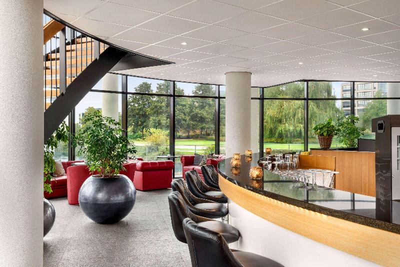 Amedia Amsterdam Airport Trademark by Wyndham - Bar