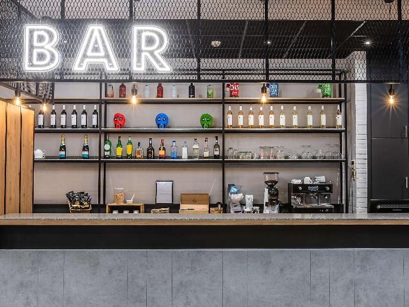 Ibis Braganca - Bar