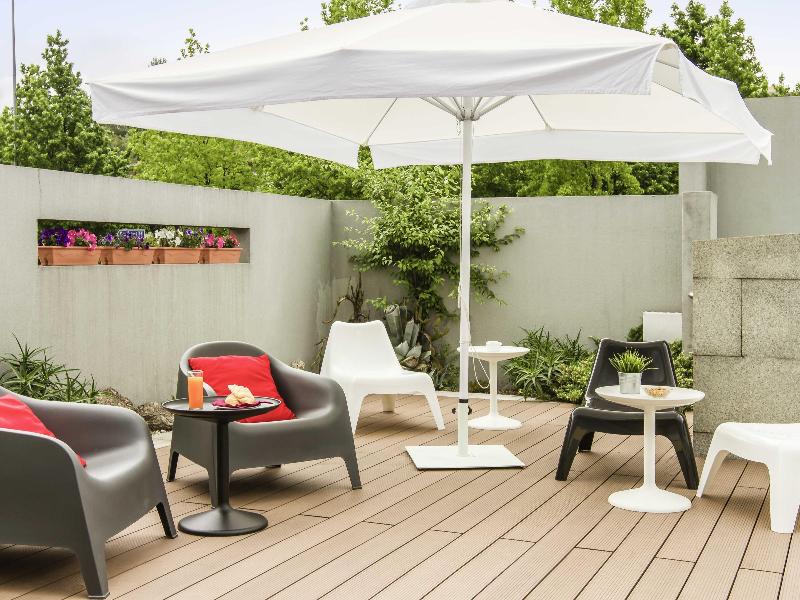 Ibis Guimaraes - Bar