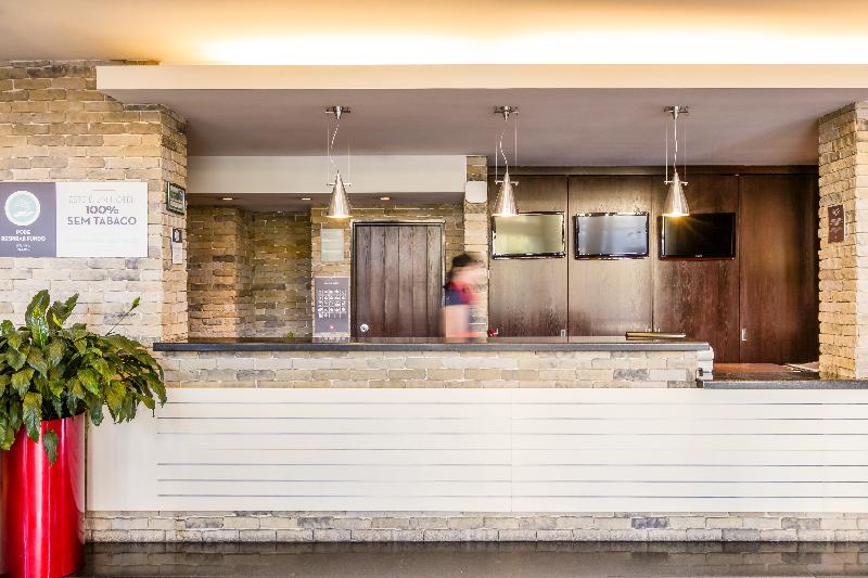 Ibis Guimaraes - Lobi