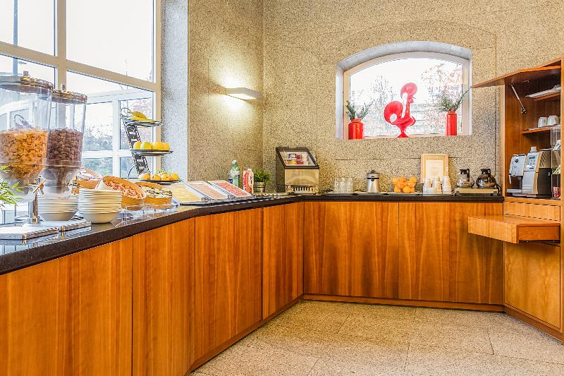 Ibis Guimaraes - Restoran