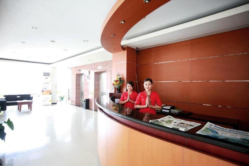 Karlita International Tegal - Lobi
