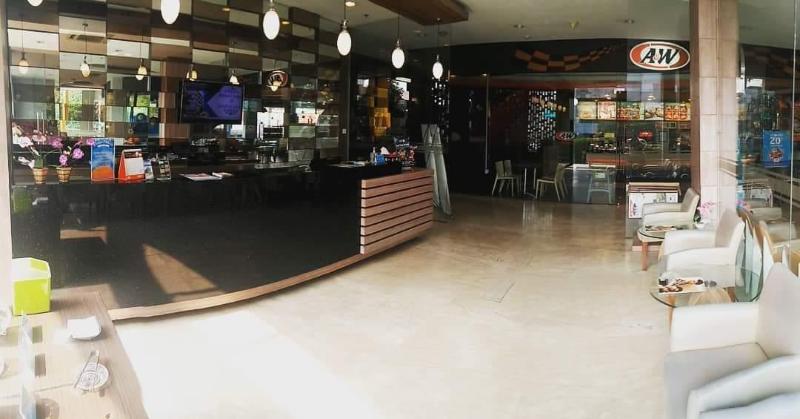 Hotel 61 Medan - Lobi