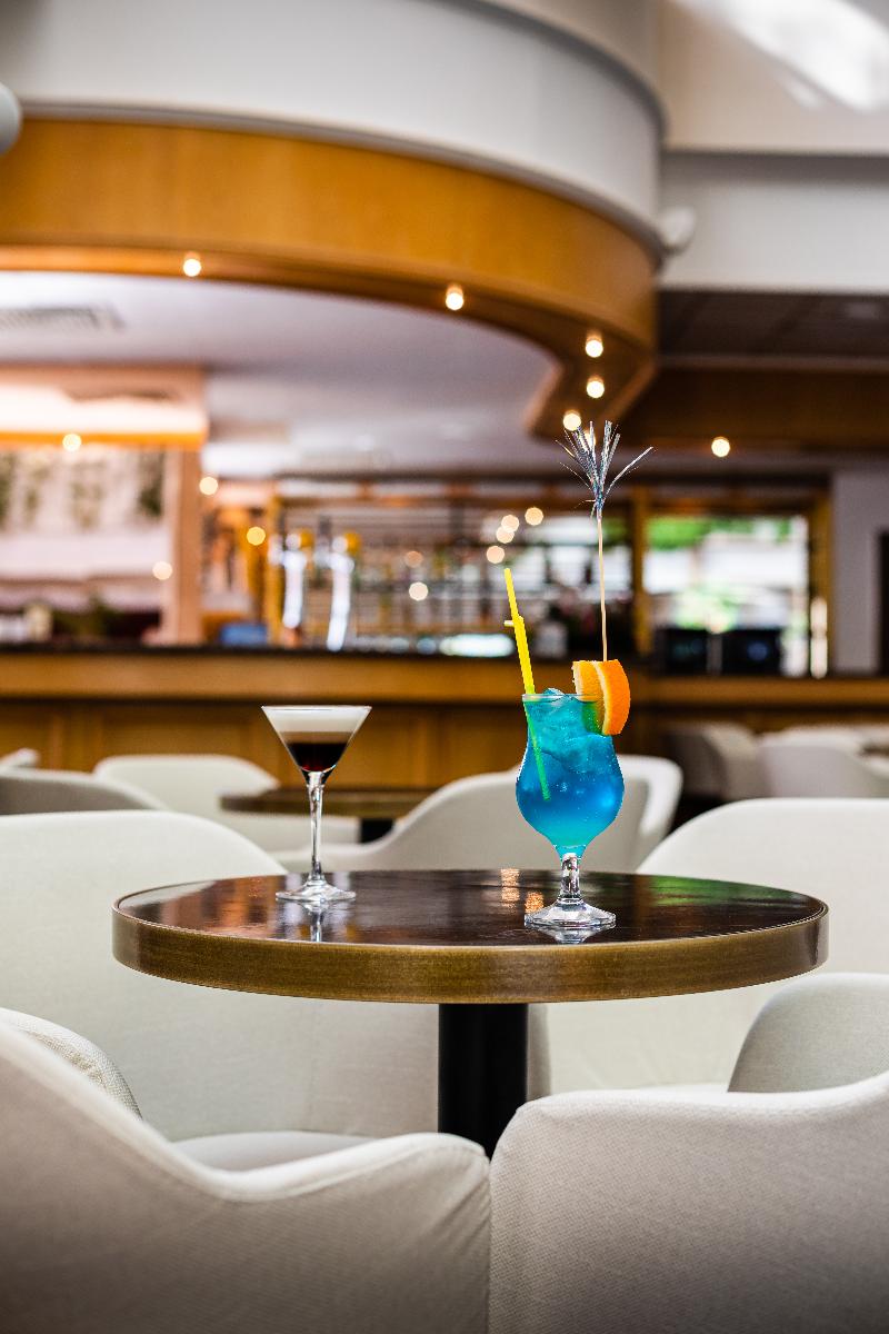 Louis Phaethon Beach - Bar