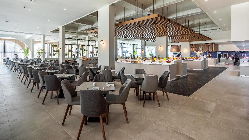 Louis Phaethon Beach - Restoran