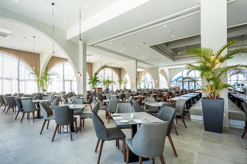 Louis Phaethon Beach - Restoran