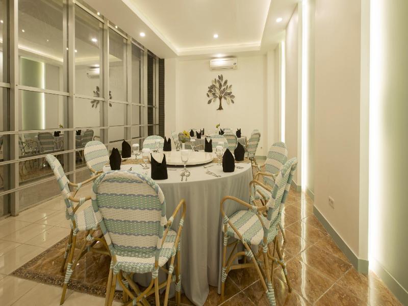 Grand Tryas - Restoran