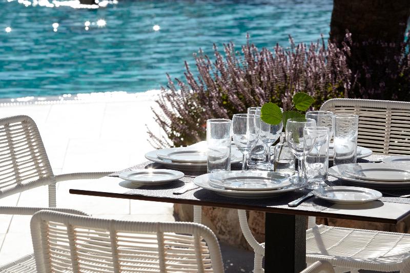 Louis St. Elias Resort & Waterpark - Restoran