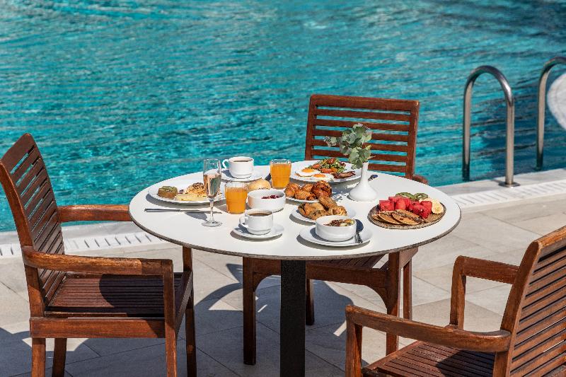 Louis St. Elias Resort & Waterpark - Restoran