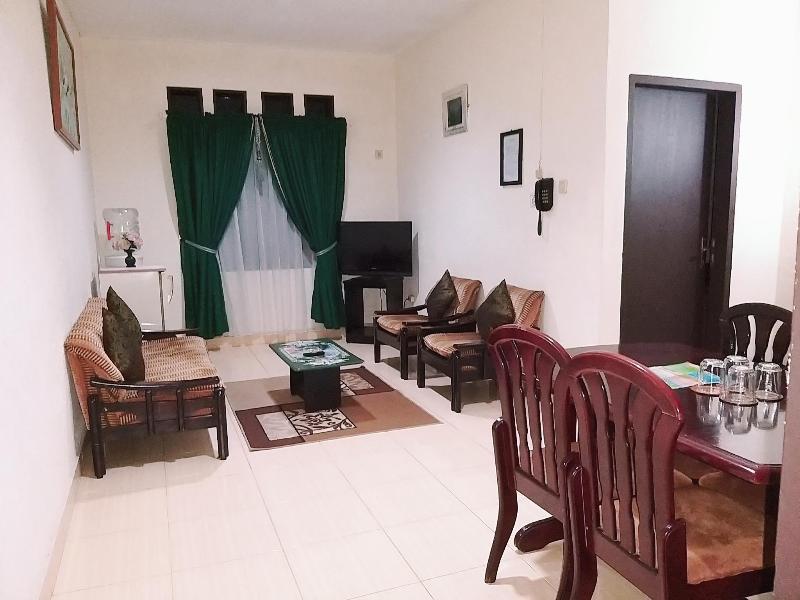 Ciloto Indah Permai Resort Hotel - Oda