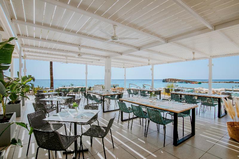 Nissi Beach - Bar