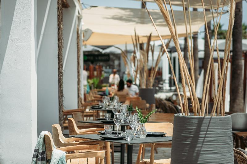 Nissi Beach - Bar