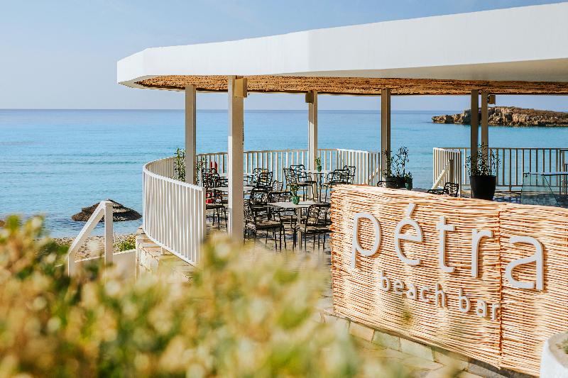 Nissi Beach - Bar