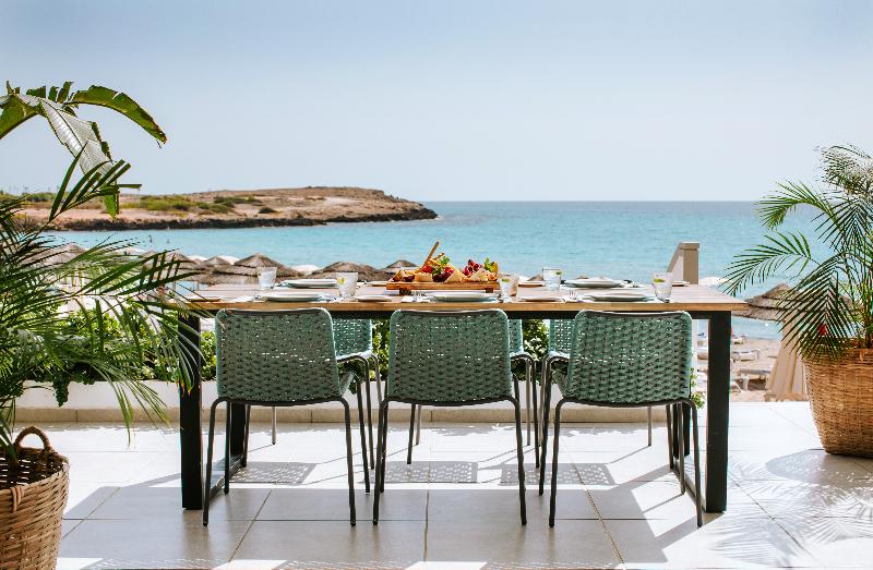 Nissi Beach - Bar