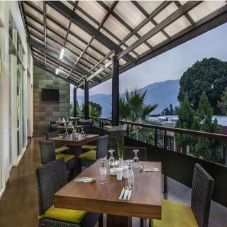 The Rizen Hotel Cisarua fotoÄŸrafÄ±
