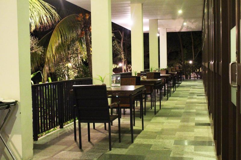 Estrella Hotel - Restoran