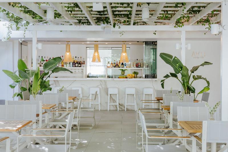 Nissi Park - Bar