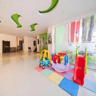 Dewarna Hotel & Convention Bojonegoro fotoÄŸrafÄ±
