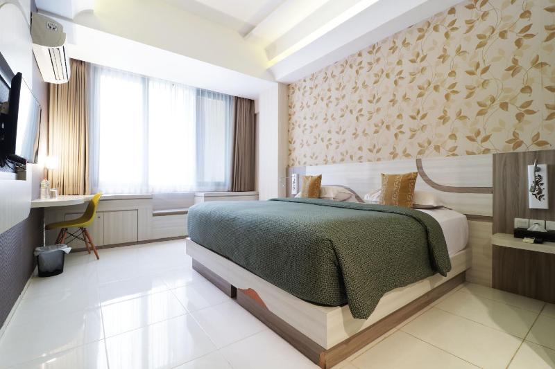 Dewarna Hotel & Convention Bojonegoro - Genel