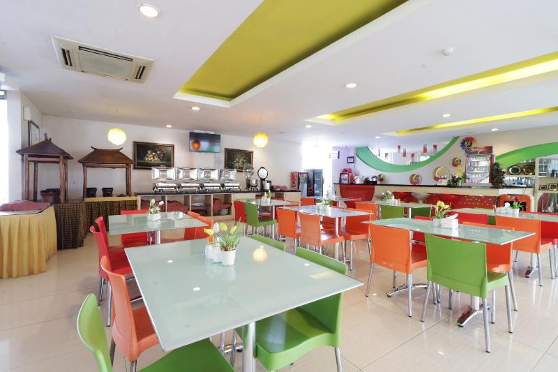 Dewarna Hotel & Convention Bojonegoro - Restoran