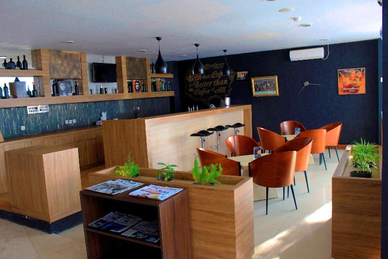 Kyriad Arra Hotel Cepu - Restoran