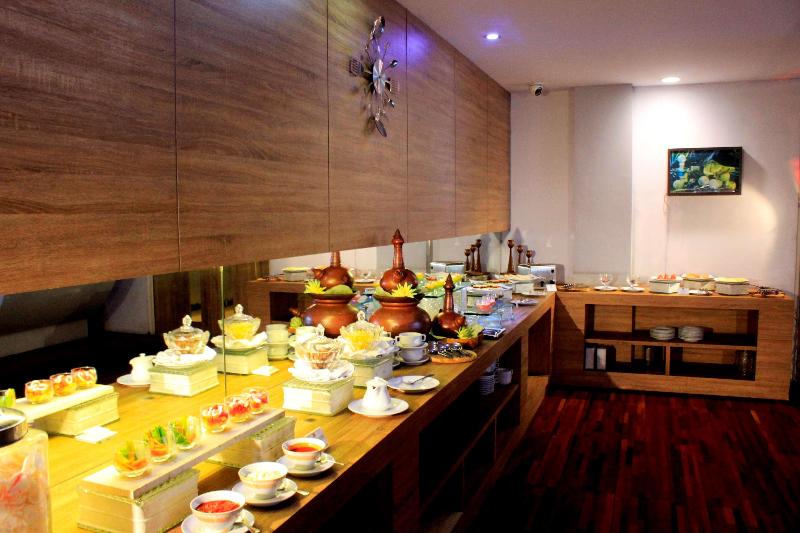 Kyriad Arra Hotel Cepu - Restoran
