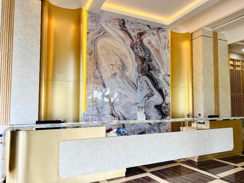 The Belagri Hotel and Convention Center - Lobi