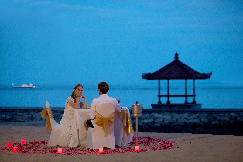 Holiday Inn Resort Bali Nusa Dua - Restoran