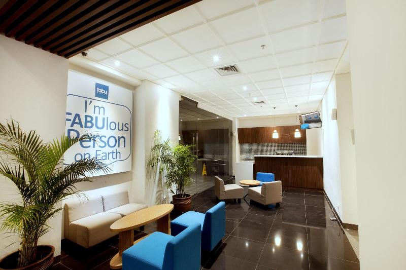Fabu Hotel Bandung - Lobi