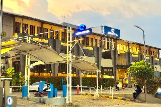 Lemo Hotel Serpong By Zuzu fotoÄŸrafÄ±