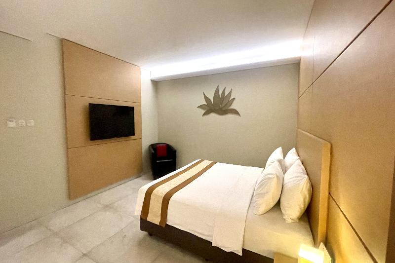 Lemo Hotel Serpong By Zuzu - Oda