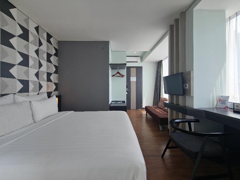 Luminor Hotel Jemursari - Oda