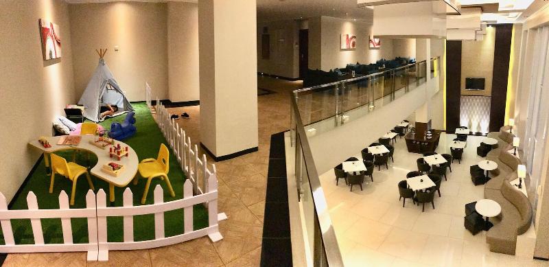 M Premiere Hotel Dago Bandung - Aktivite