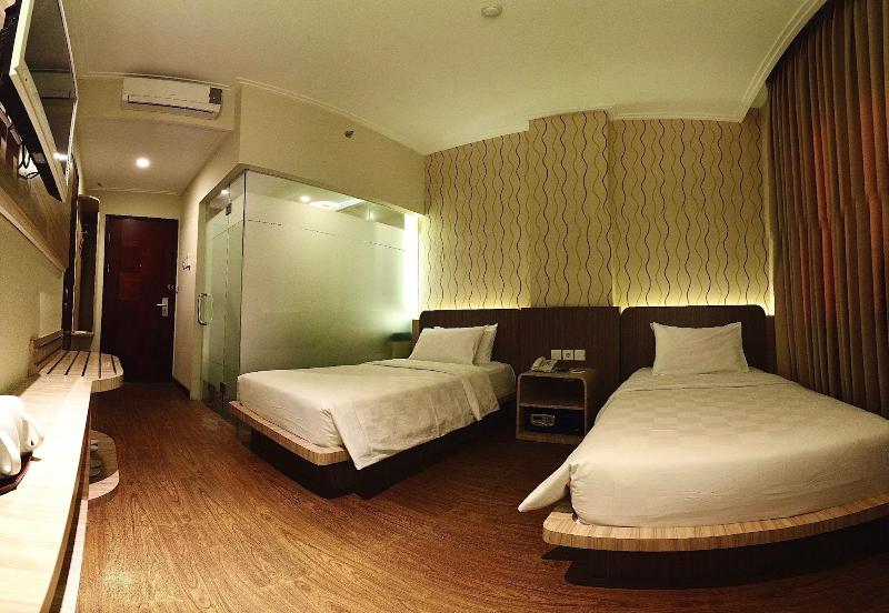 M Premiere Hotel Dago Bandung - Oda