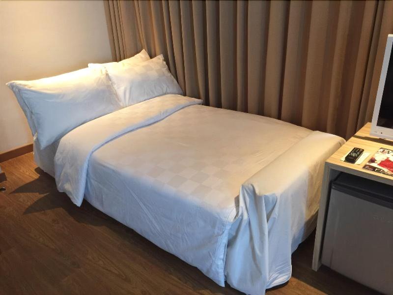 M Premiere Hotel Dago Bandung - Oda
