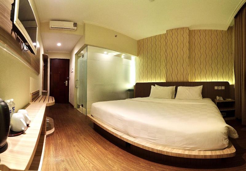 M Premiere Hotel Dago Bandung - Oda