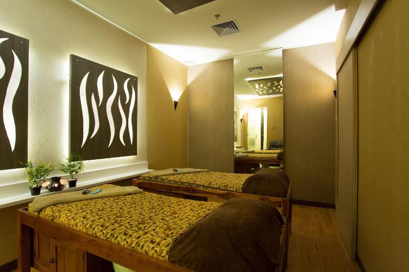 I Hotel Baloi Batam - Aktivite