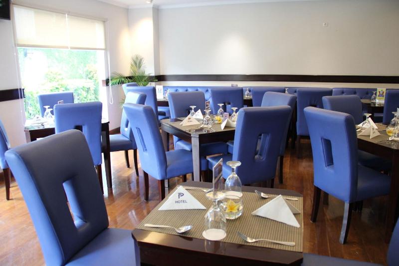 P Hotel Jakarta - Restoran