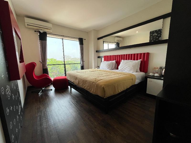 Tune Hotel Bandung - Oda