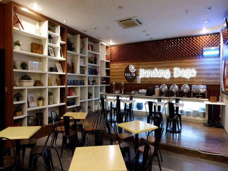 Tune Hotel Bandung - Restoran