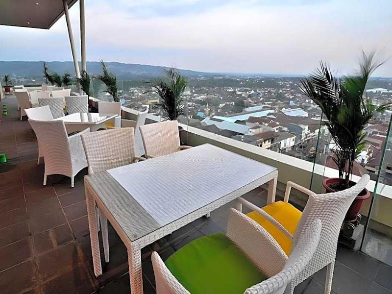 Ascent Premiere Hotel And Convention - Genel