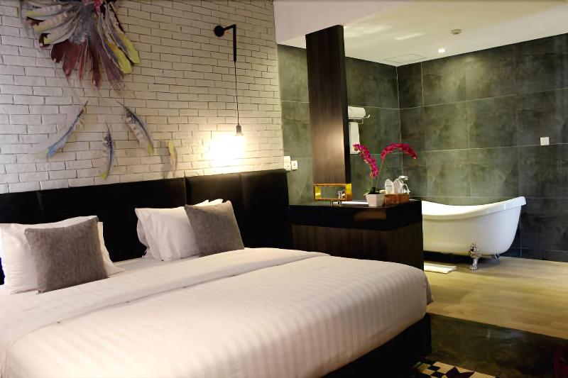 Couleur Hotel Cengkareng - Oda