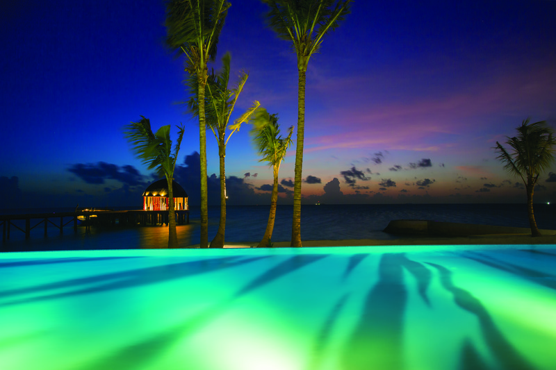 Ozen By Atmosphere At Maadhoo - Havuz