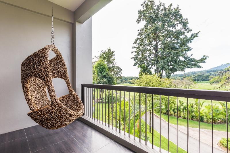 Chatrium Golf Resort Soi Dao Chanthaburi - Teras