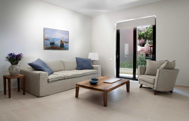 Aethrion Boutique Homes - Oda
