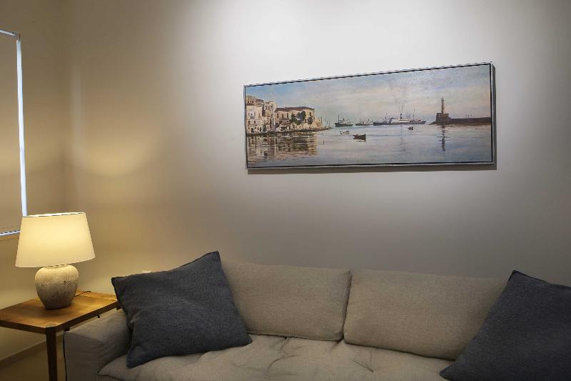 Aethrion Boutique Homes - Oda