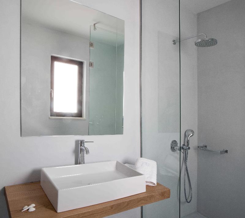 Aethrion Boutique Homes - Oda