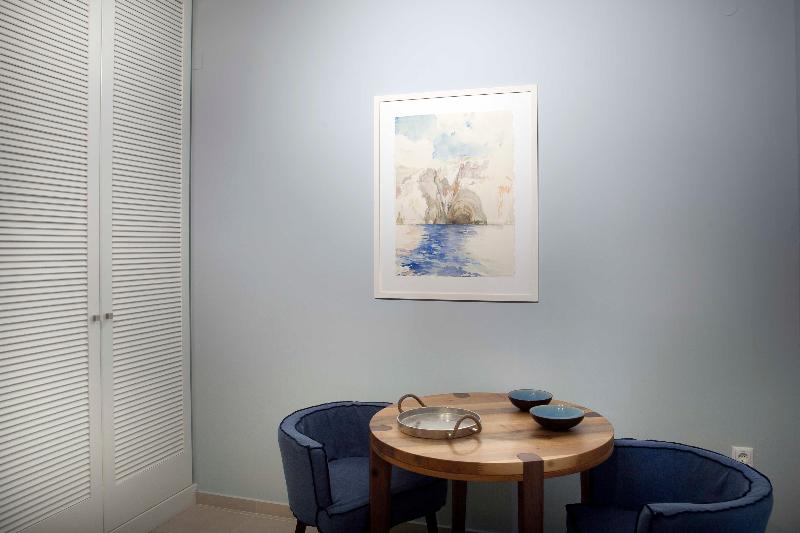 Aethrion Boutique Homes - Oda