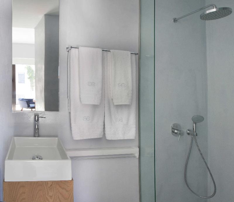 Aethrion Boutique Homes - Oda