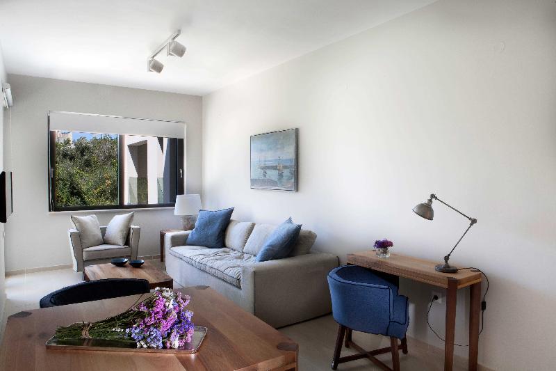 Aethrion Boutique Homes - Oda